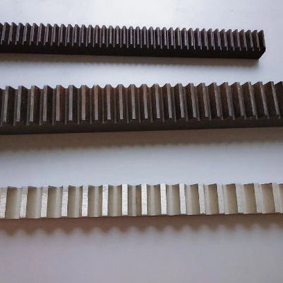 Zahnhöhe 8mm Schiebe-Gate-Gear-Rack mit Abstand 20mm Zahnbreite 10mm Präzision für die Torbewegung entwickelt fournisseur