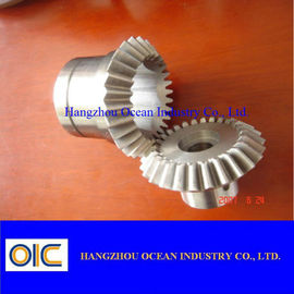 Anpassbares Gerade-Bevel-Gear mit 5~7 Genauigkeit 3 Schrägdurchmesser 4 Außendurchmesser fournisseur